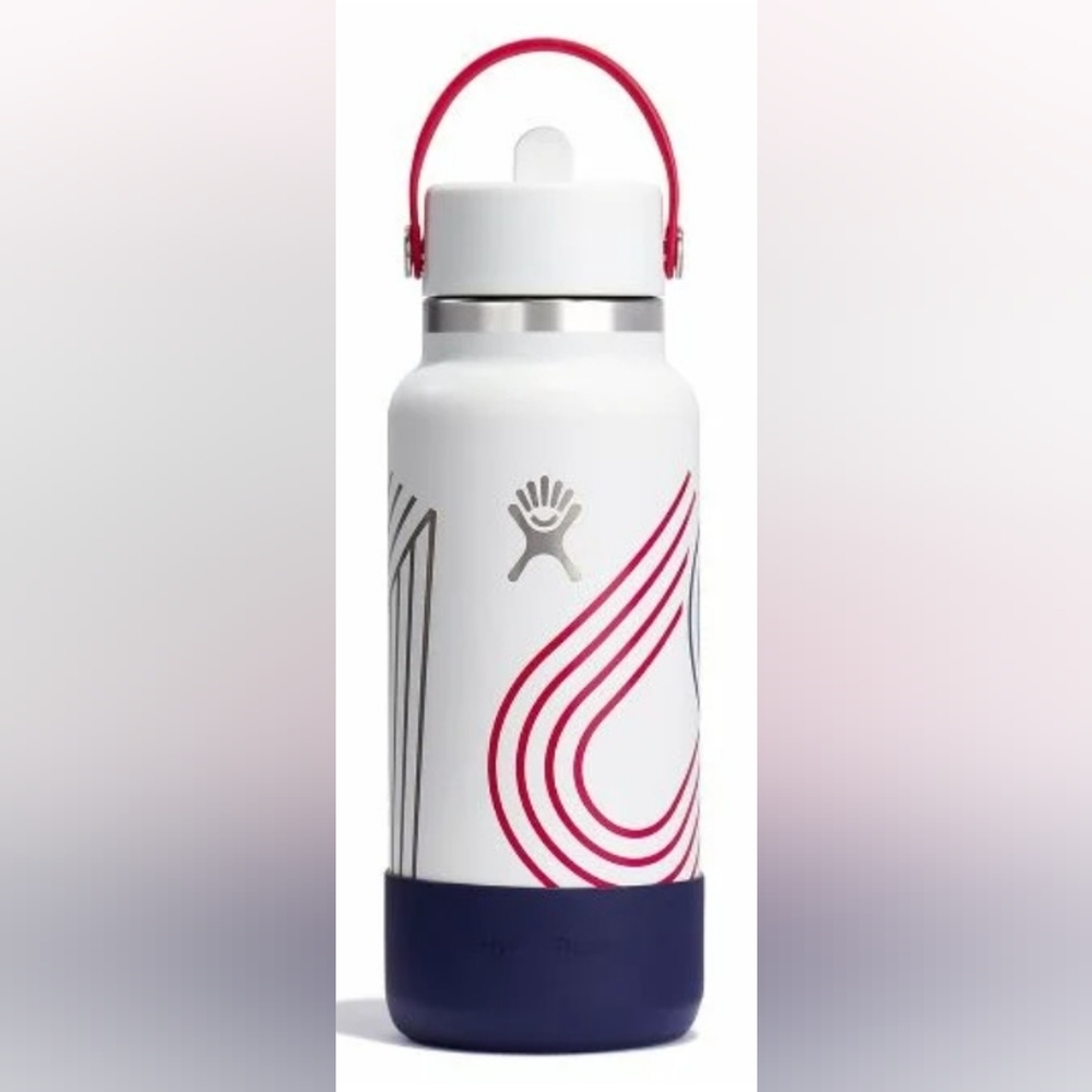 32 oz USA Hydro Flask with Boot